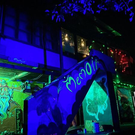 Memoir Homestay Kasol Bagian luar foto