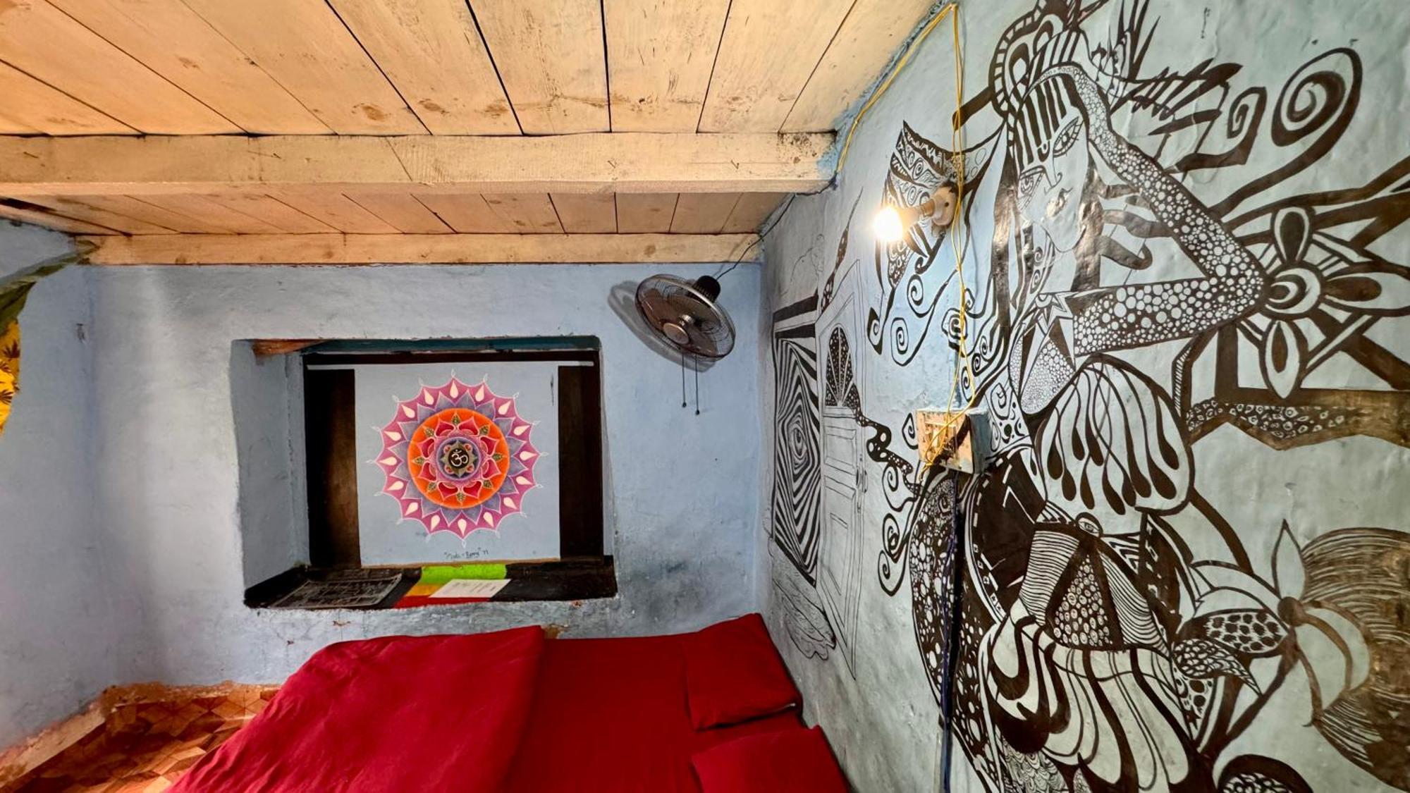 Memoir Homestay Kasol Bagian luar foto
