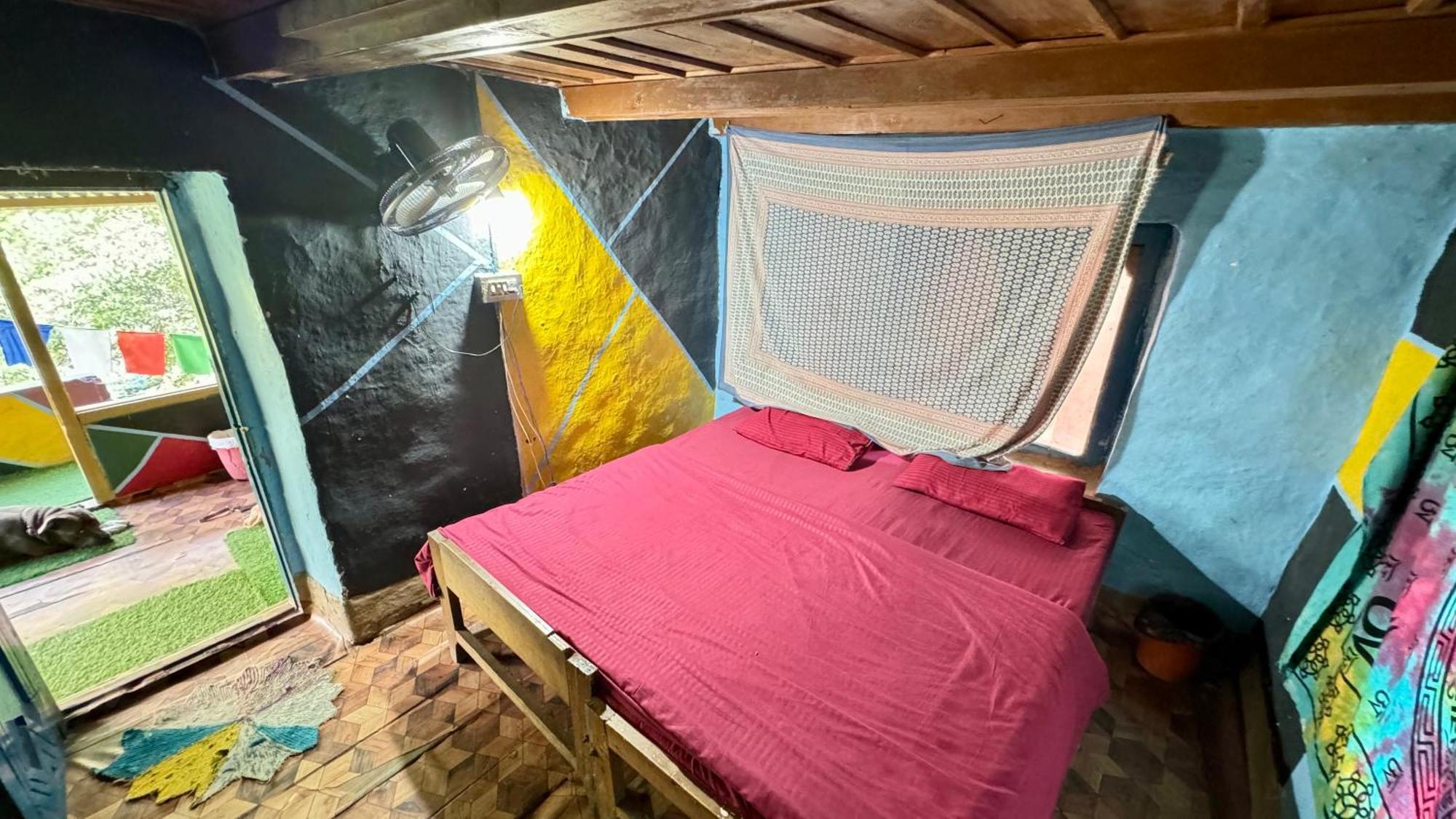 Memoir Homestay Kasol Bagian luar foto